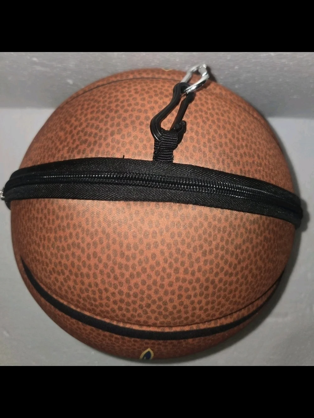 Cleveland Cavaliers Convertible Basketball Shaped Duffle Bag Expandable